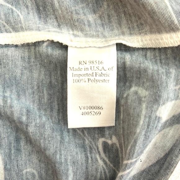 Coldwater Creek Hibiscus top - Picture 4 of 4